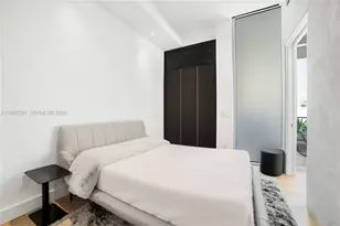 304 Ocean Dr, Miami Beach, FL 33139 - Photo 20