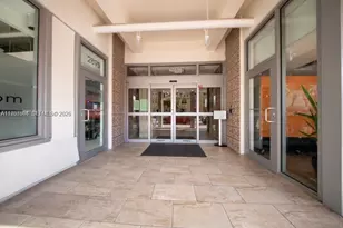 2899 Collins Ave, Miami Beach, FL 33140 - Photo 26