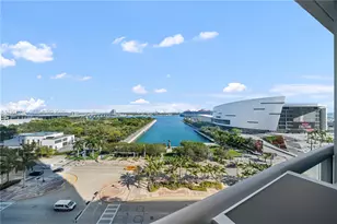 888 Biscayne Blvd, Miami, FL 33132 - Photo 4