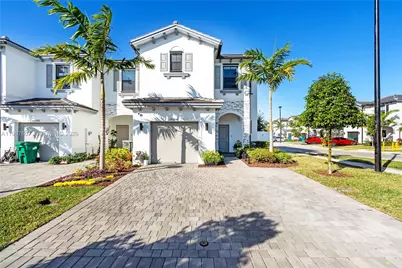 20394 NW 4th Ct #20394, Miami Gardens, FL 33169 - Photo 1