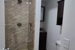 8531 SW 109th Ave, Miami, FL 33173 - Photo 8