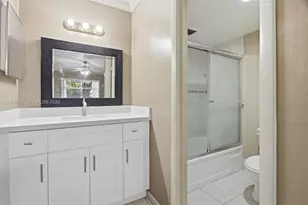 6300 S Falls Cir Dr, Lauderhill, FL 33319 - Photo 22
