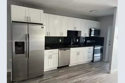2430 NE 135th St #105, North Miami, FL 33181 - Photo 12
