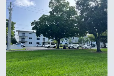 2430 NE 135th St #105, North Miami, FL 33181 - Photo 24