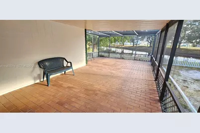 1251 SW 84th Ter, Pembroke Pines, FL 33025 - Photo 8