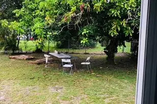 320 NW 132nd St, North Miami, FL 33168 - Photo 26