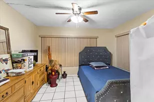 911 SW 39th Ave, Fort Lauderdale, FL 33312 - Photo 12