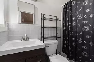 911 SW 39th Ave, Fort Lauderdale, FL 33312 - Photo 16