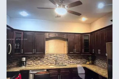 735 NE 152nd St, Miami, FL 33162 - Photo 6