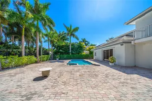 465 Golden Beach Dr, Golden Beach, FL 33160 - Photo 40