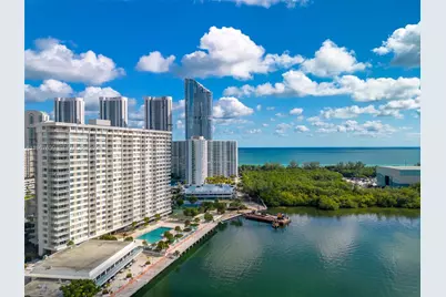300 Bayview Dr #1910, Sunny Isles Beach, FL 33160 - Photo 38