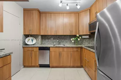 300 Bayview Dr #1910, Sunny Isles Beach, FL 33160 - Photo 16