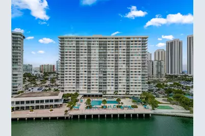 300 Bayview Dr #1910, Sunny Isles Beach, FL 33160 - Photo 36