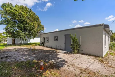607 SW 3rd St, Delray Beach, FL 33444 - Photo 14