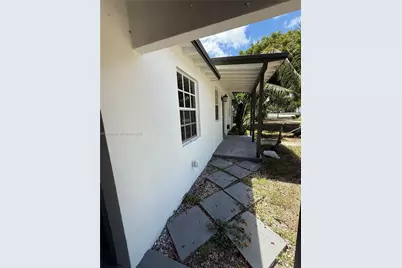 5264 NE 15th Ave, Pompano Beach, FL 33064 - Photo 14