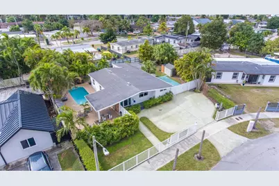 11430 SW 46th St, Miami, FL 33165 - Photo 4