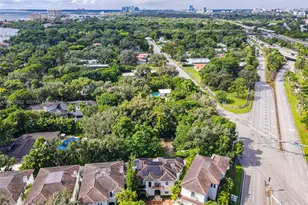 2752 Brickell Ct, Miami, FL 33129 - Photo 58