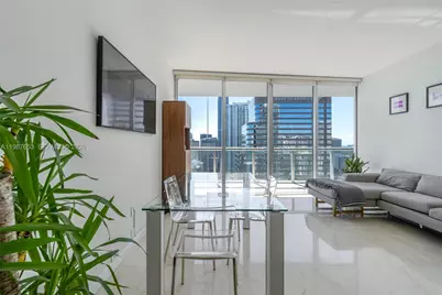 495 Brickell Ave #3211, Miami, FL 33131 - Photo 14