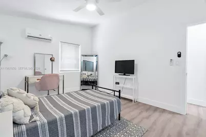 658 SW 1st Ct, Boynton Beach, FL 33426 - Photo 30