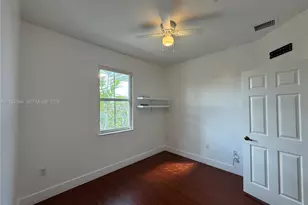 11202 NW 83rd St, Doral, FL 33178 - Photo 36