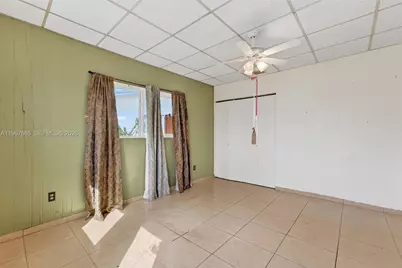 1919 NW 38th St, Oakland Park, FL 33309 - Photo 12