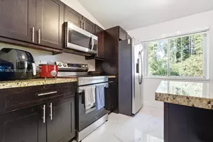 8027 Lake Dr, Doral, FL 33166 - Photo 2