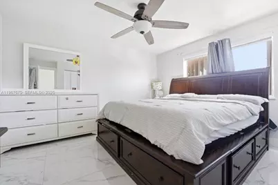 8027 Lake Dr #201, Doral, FL 33166 - Photo 10