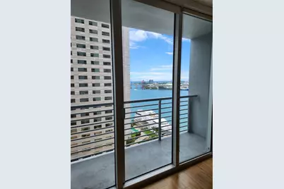 335 S Biscayne Blvd #1806, Miami, FL 33131 - Photo 1