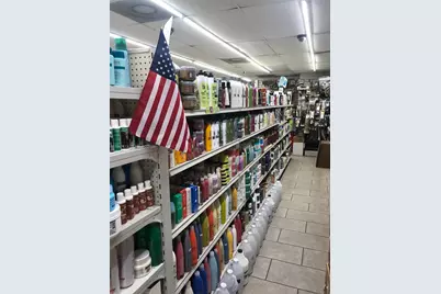 57th, Miami Gardens, FL 33055 - Photo 10