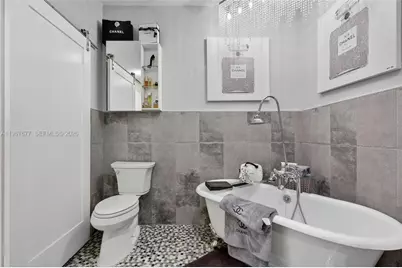 317 S Riverside Dr #0, Pompano Beach, FL 33062 - Photo 12