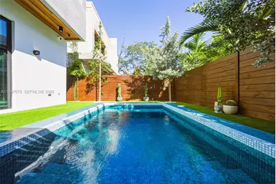 3119 Plaza St, Miami, FL 33133 - Photo 4