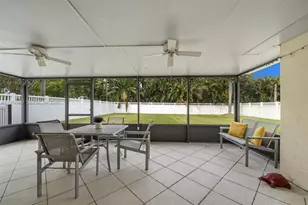 101 NE 2nd Pl, Dania Beach, FL 33004 - Photo 22
