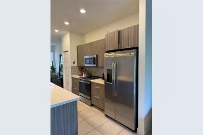 7925 NW 104th Ave #24, Doral, FL 33178 - Photo 6