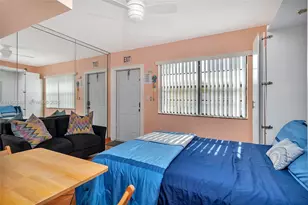 322 Harding St, Hollywood, FL 33019 - Photo 32