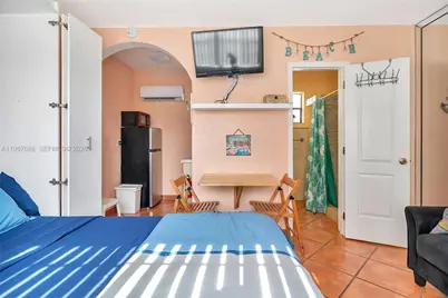 322 Harding St #B202, Hollywood, FL 33019 - Photo 30