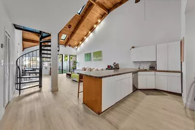 2905 N 34th Ter #0, Hollywood, FL 33021 - Photo 10