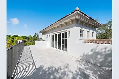827 SE 2nd Ct, Fort Lauderdale, FL 33301 - Photo 40
