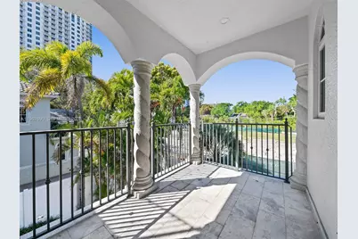 827 SE 2nd Ct, Fort Lauderdale, FL 33301 - Photo 34