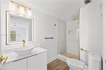 7511 S Oriole Blvd #201, Delray Beach, FL 33446 - Photo 12