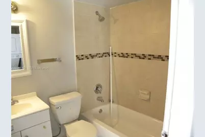 15690 SW 82nd Cir Ln #9-1, Miami, FL 33193 - Photo 8