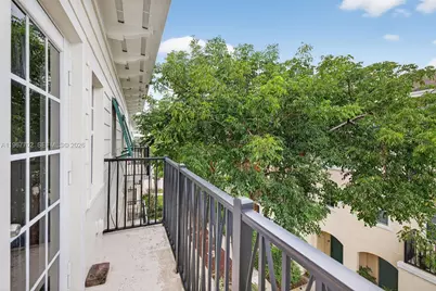 617 SW 1st Ave, Pompano Beach, FL 33060 - Photo 38