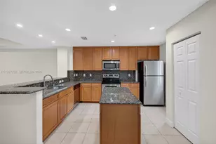 617 SW 1st Ave, Pompano Beach, FL 33060 - Photo 18