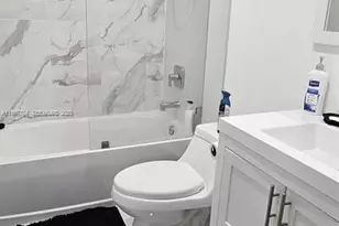 1453 NW 70th St, Miami, FL 33147 - Photo 8