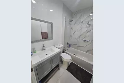 1453 NW 70th St, Miami, FL 33147 - Photo 10