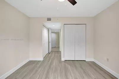 2009 SE 10th Ave #302, Fort Lauderdale, FL 33316 - Photo 14