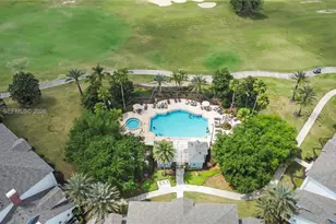 7615 Heritage Crossing Way, Kissimmee, FL 34747 - Photo 2