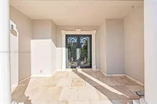 18841 SW 74th Ct, Cutler Bay, FL 33157 - Photo 6