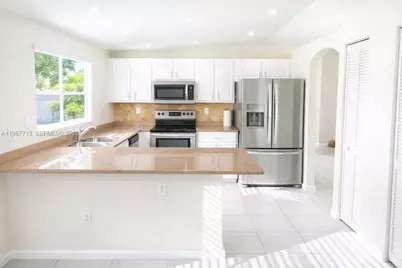 4400 NW 61st Pl, Coconut Creek, FL 33073 - Photo 14