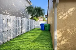 4400 NW 61st Pl, Coconut Creek, FL 33073 - Photo 24