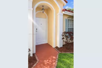 4400 NW 61st Pl, Coconut Creek, FL 33073 - Photo 2